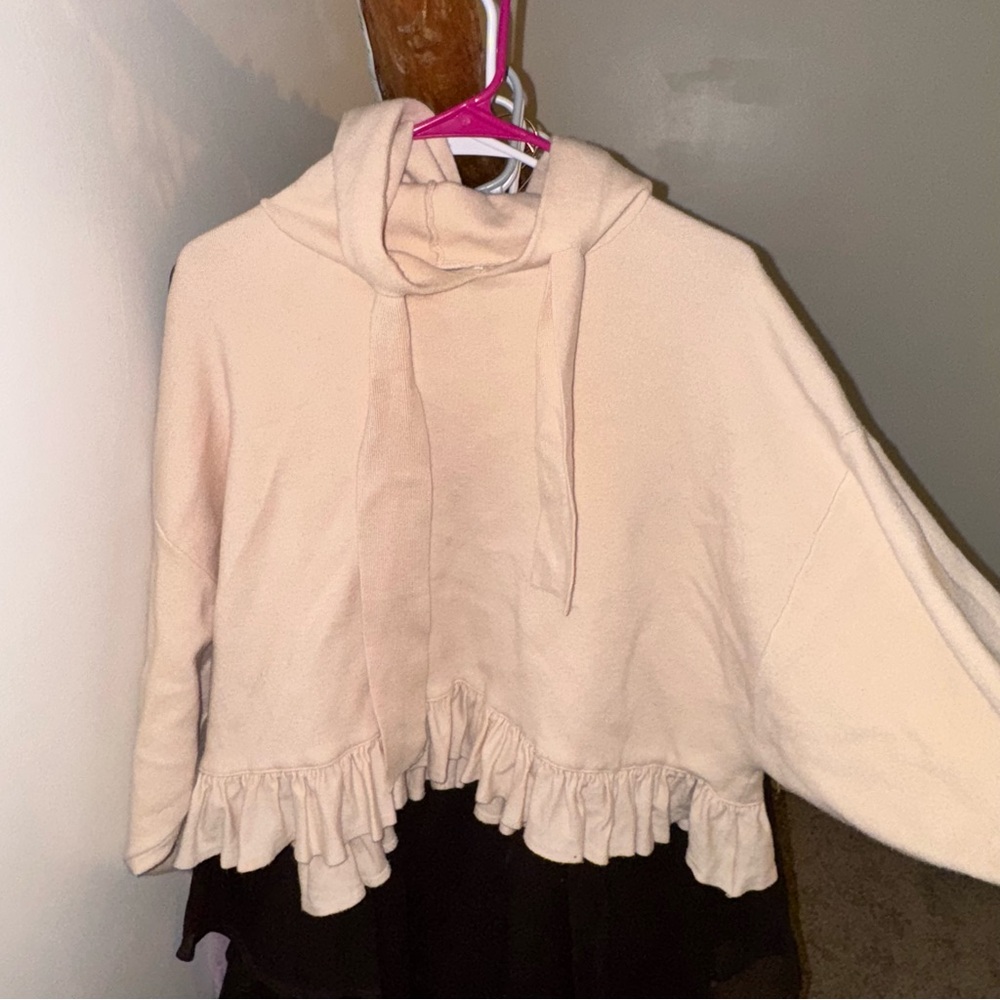 Zara Soft Ruffle Cream Knit Top - Picture 3 of 5